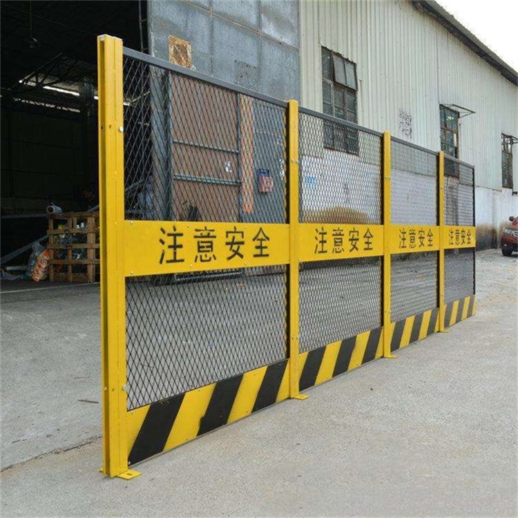 天津工地臨邊護(hù)欄